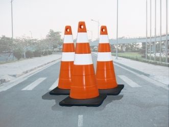 cone de sinalização de trânsito